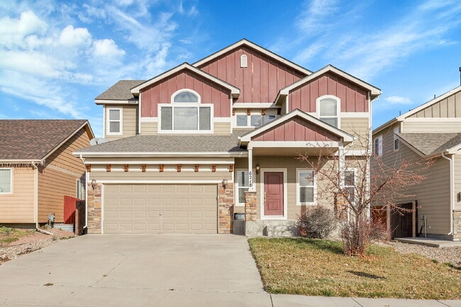 Building Photo - $2,750.00 - 6 Bedrooms, 3.5 Bathrooms, Single Family Home in Colorado Springs with Fenced Yard!