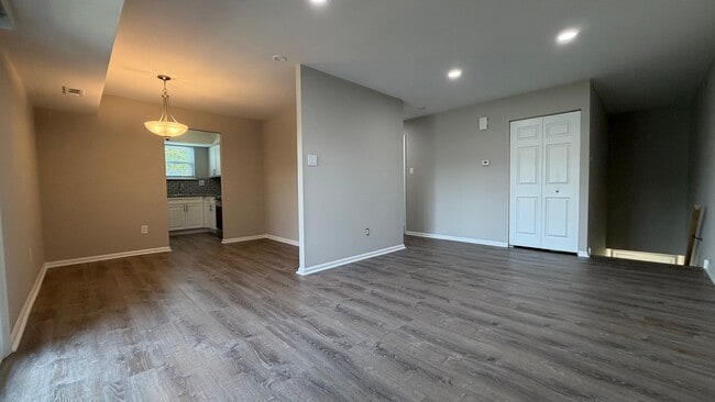 Photo - 4548 Rosemarie Dr