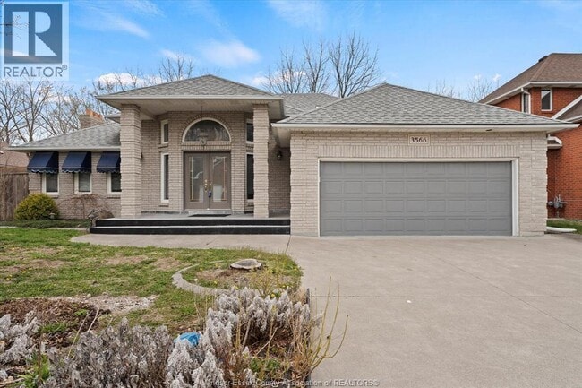 Photo - 3566 Whiteside Dr