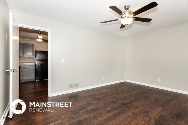 Photo - 4022 S Shelby Ln