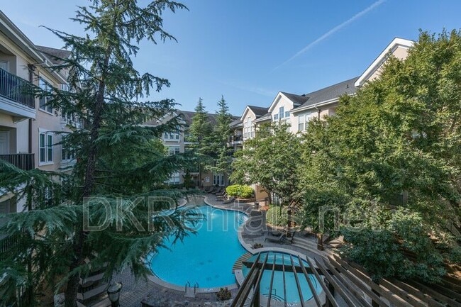 Building Photo - 1850 Cotillion Dr Rental