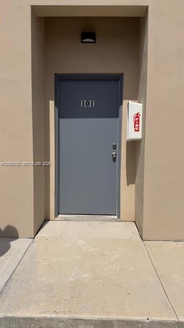 Photo - 811 E 52nd St Unit 101