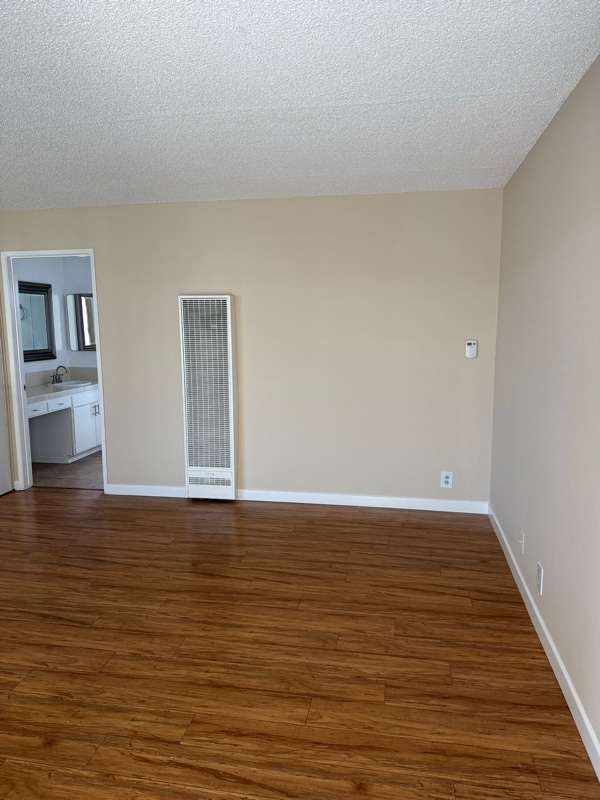 Photo - 23611 Arlington Ave Unidad B