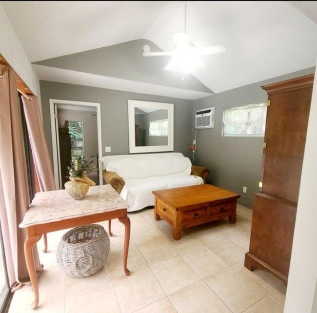 Photo - 4949 Belvedere Rd