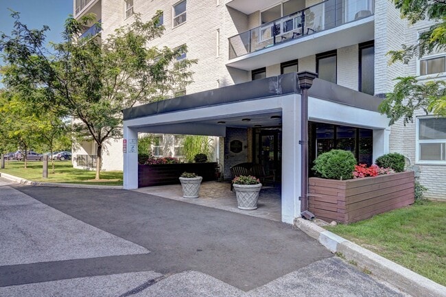 Photo - Somerset Place Apartments - Cambridge