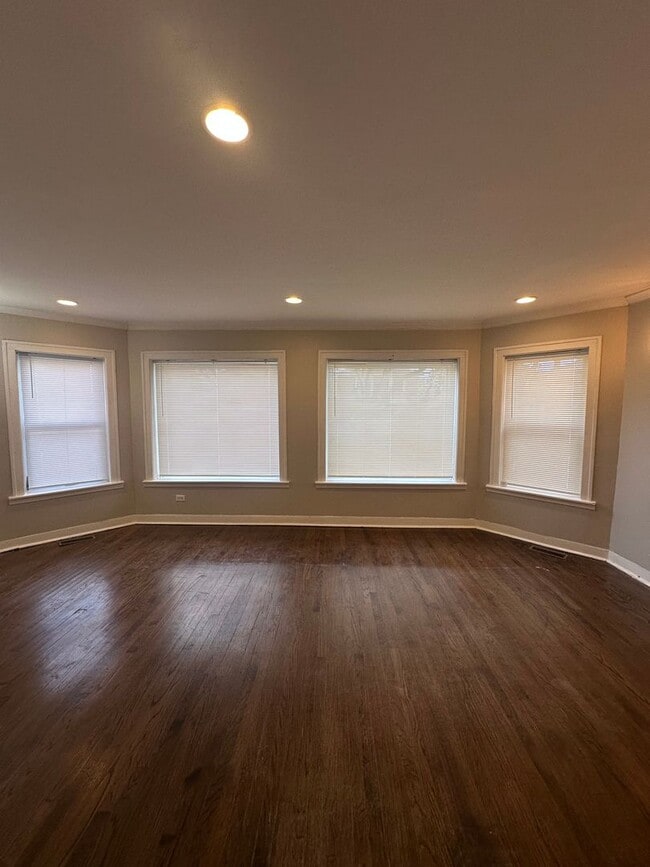 Photo - 8518 S Bennett Ave Unit 1