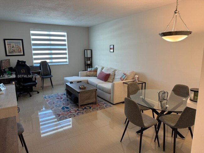 Photo - 50 Menores Ave Unit 405