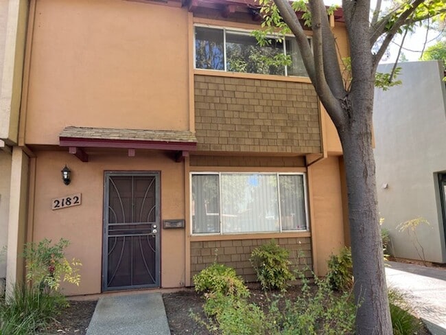 Photo - 3 bedroom 1.5 bathroom condo in Davis