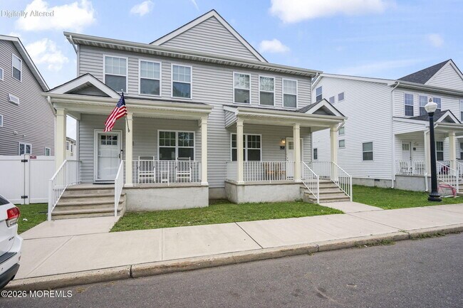 1508 Heck Ave