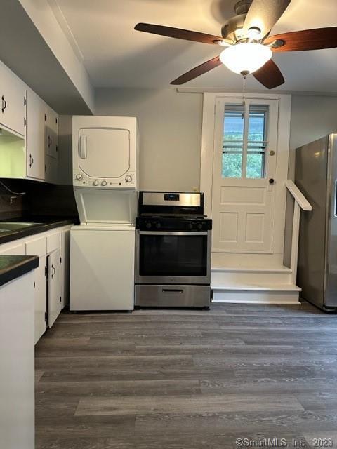 Photo - 20-22-22 Allen St Unit 2nd flr rs