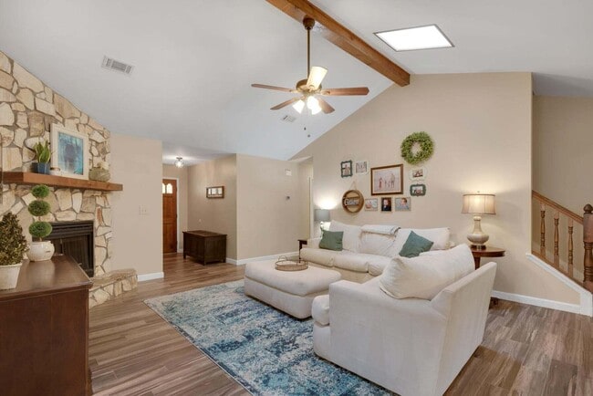 Photo - 4508 Parkwood Ln