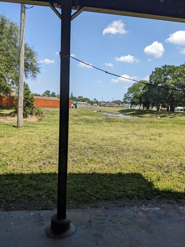 Photo - 5885 Dahlia Dr