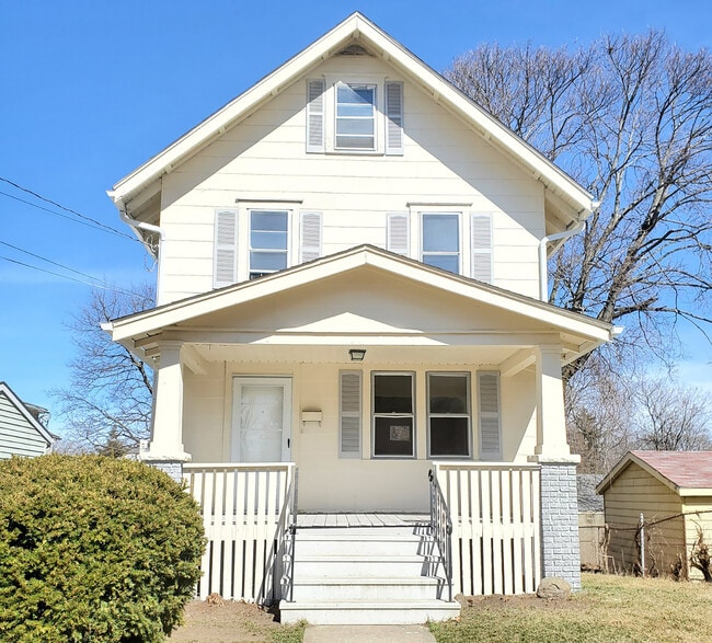 Building Photo - 105 Edward Ave Rental