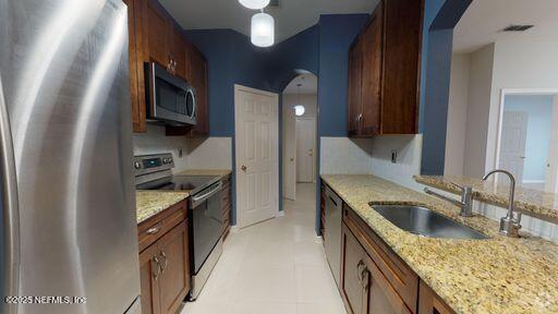 Building Photo - 7990 Baymeadows Cir E Unit 429 Rental