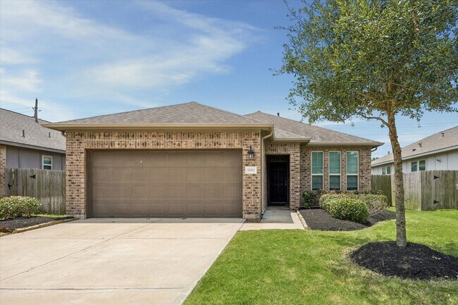 Building Photo - 18111 Alora Springs Trace