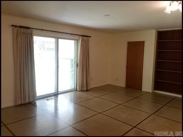 Photo - 6601 Blue Bird Dr