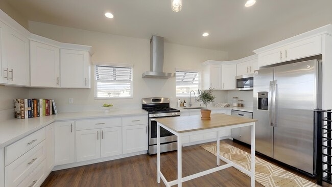 Photo - 1203 W Gardena Blvd