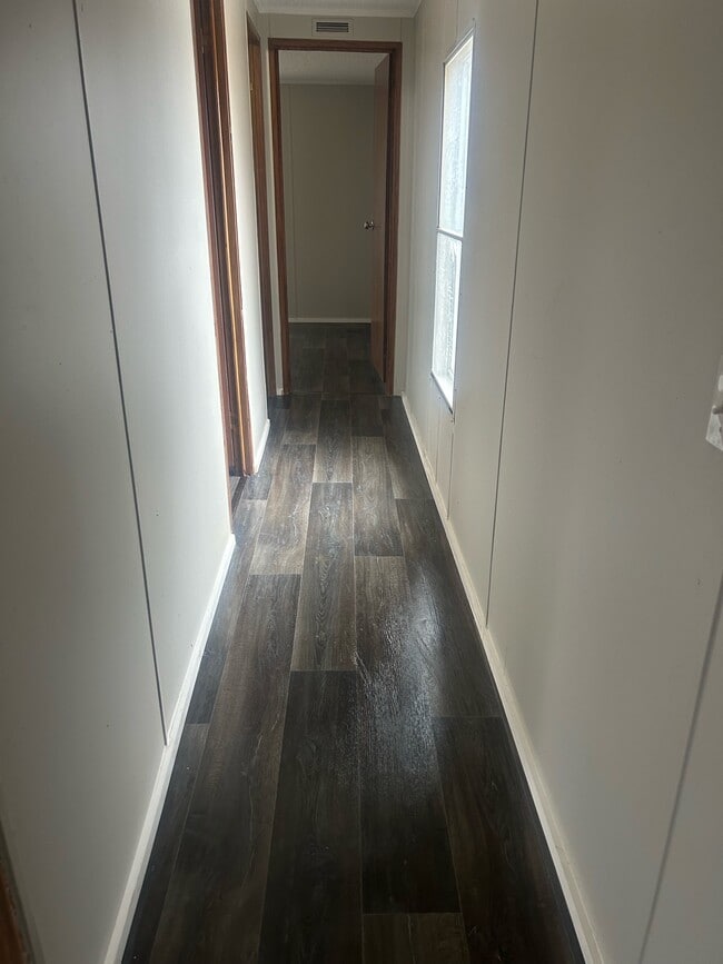 Photo - 4058 Veterans Hwy W