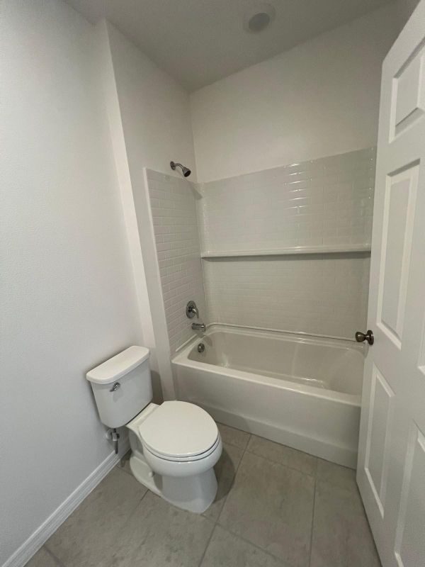 Photo - 1230 Wycliffe Wy