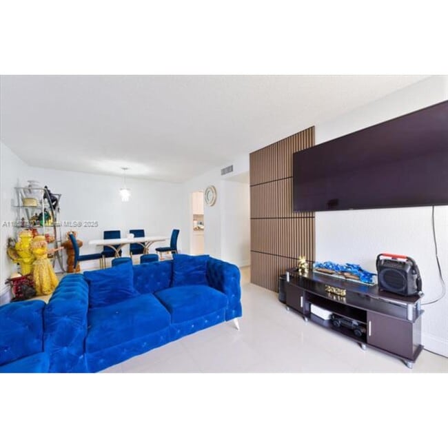 Photo - 7419 SW 152nd Ave