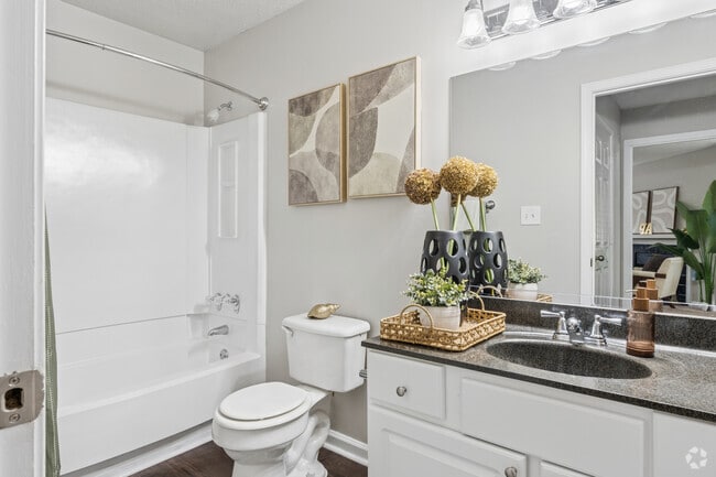 2BR, 2BA - 1,325SF - Second Bathroom