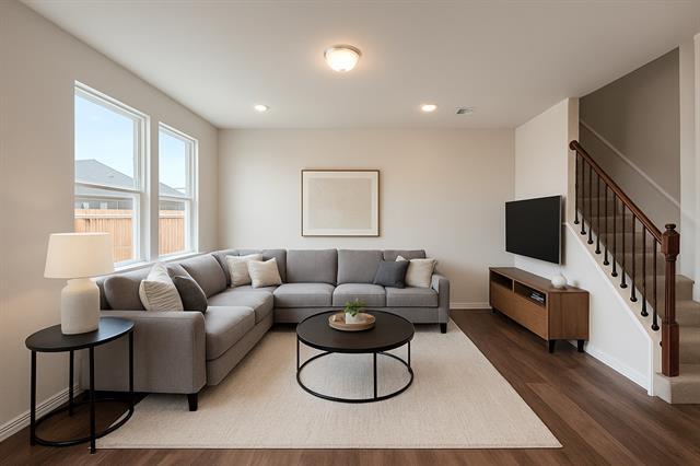 Photo - 2006 Hummingbird St