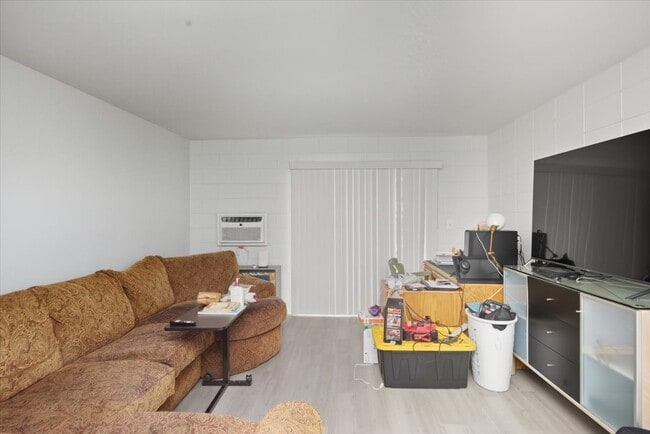 Photo - 300 Marlene Ct Unit 4