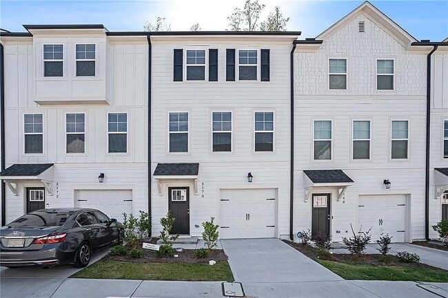 Building Photo - 3132 Washburn St SE