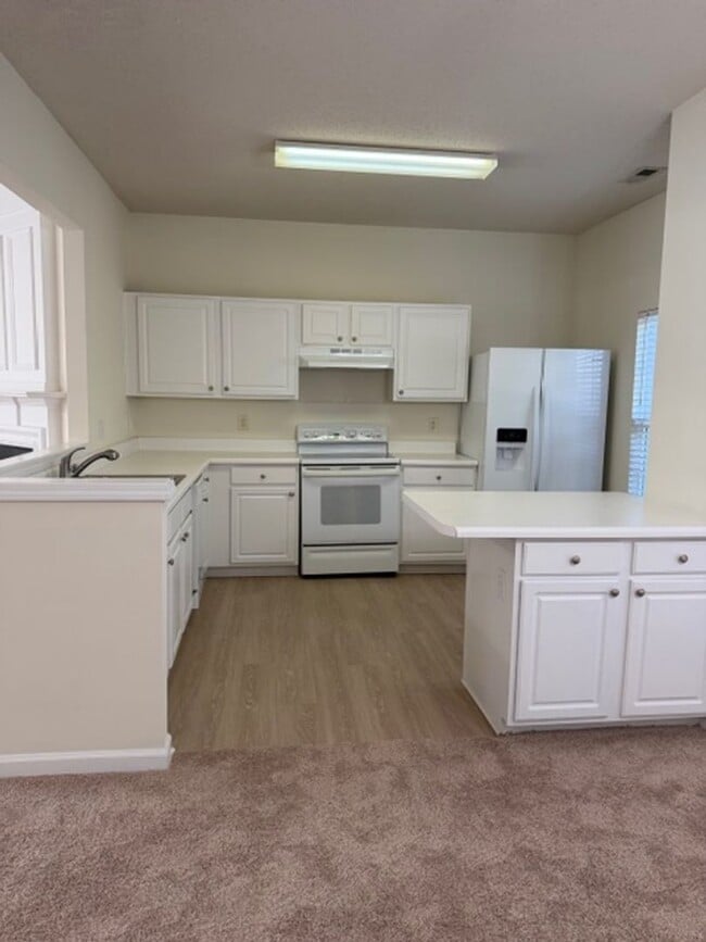 Photo - 712ca Unit 712ca