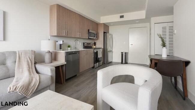 Photo - 1025 E 25th St Unit 612