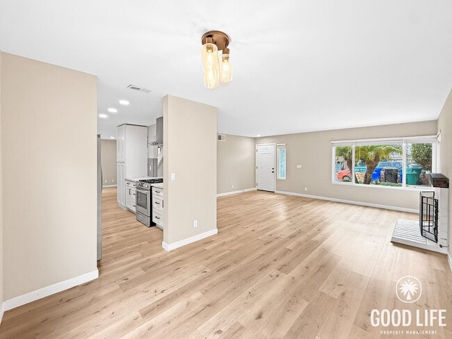 Photo - Beautifully Updated 4B/2.5BA House with Solar and A/C!