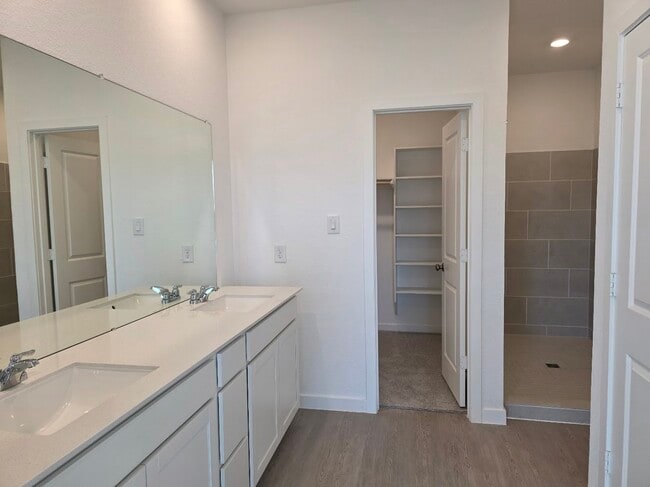 Building Photo - 1743 Magnolia Jade Ct