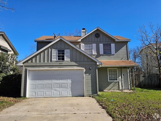Building Photo - 807 Meadowcreek Dr Rental