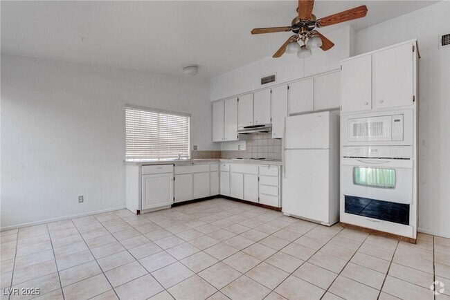 Building Photo - 2206 Sunnyslope Ave Rental
