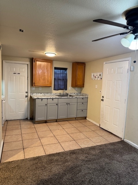 Building Photo - 520 Woodrow Ave Unit A