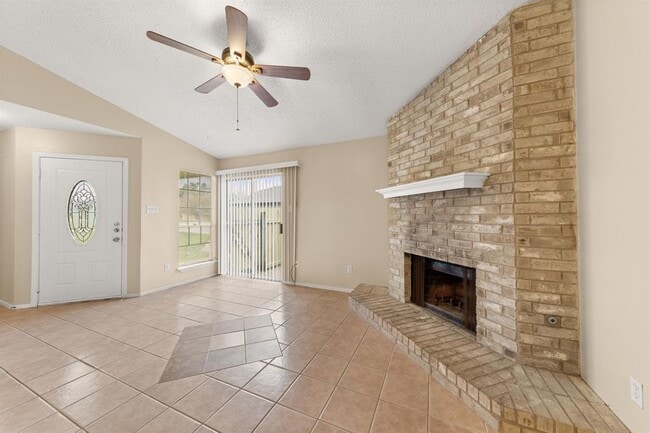 Photo - 313 Greenlawn Blvd