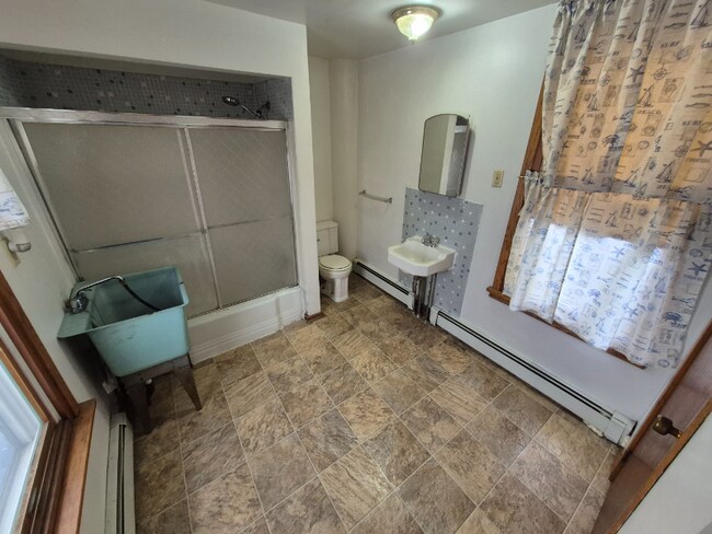 Photo - 1216 13th Ave Unidad 2nd floor