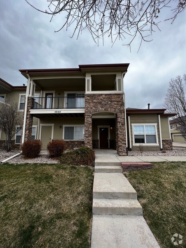 Building Photo - 2 Bed , 2 Bath Condo near Observatory Vill...