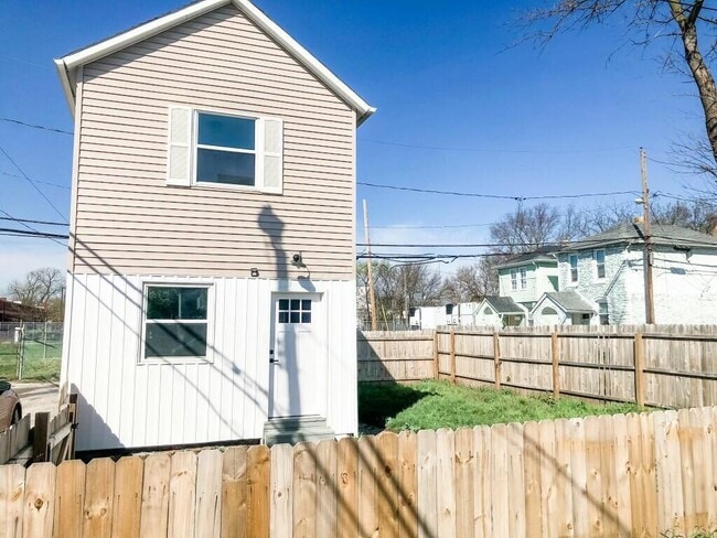 Photo - 27 Rodgers Ave