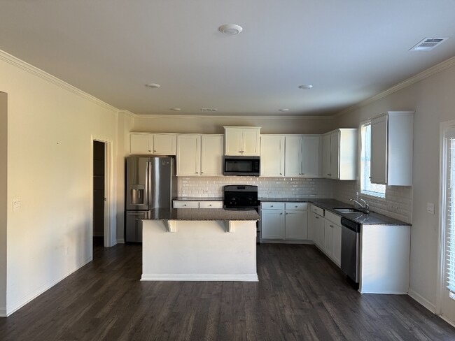 Photo - 108 Berwick Crossing