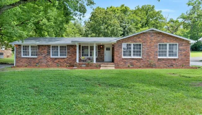 Building Photo - 618 Harpeth Bend Dr Unit A Rental