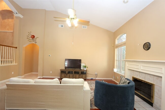 Photo - 1505 Ash Run Ct