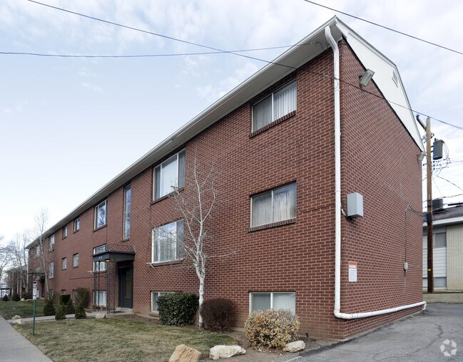 Photo - Glynhill Apartments