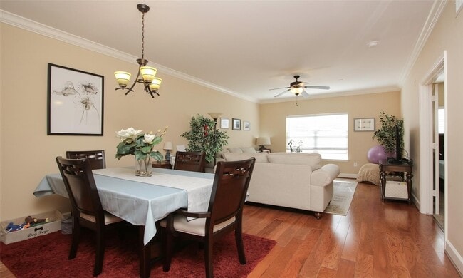 Photo - 2203 Dorrington St Unit 208