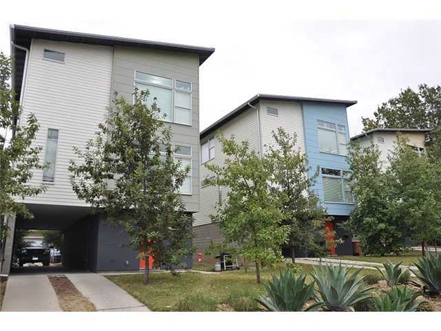 Building Photo - 708 E 45th St Unit 1