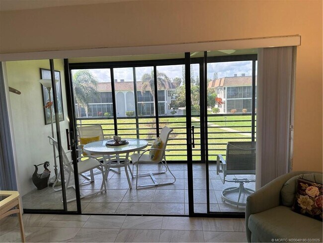 Photo - 755 Saturn St Unit F205