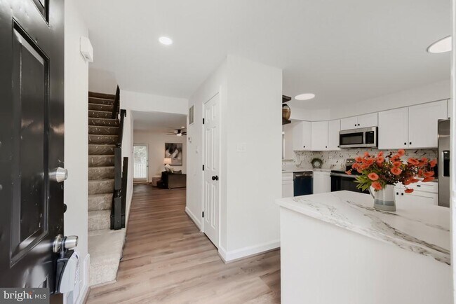 Photo - 8573 Black Star Cir