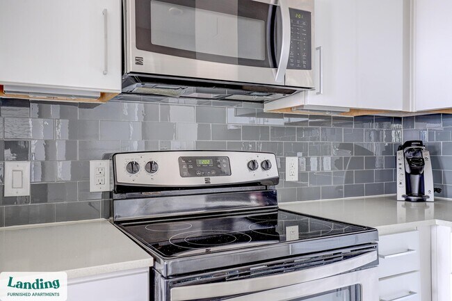 Photo - 5810 Worth Pkwy Unidad 2167