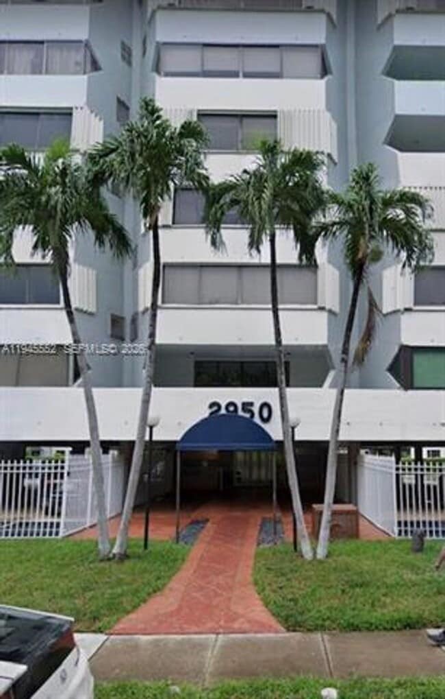 Photo - 2950 SW 3rd Ave