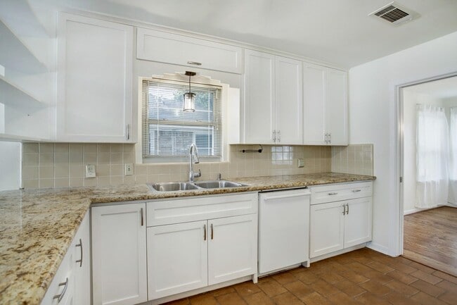 Photo - 3807 Murworth Dr